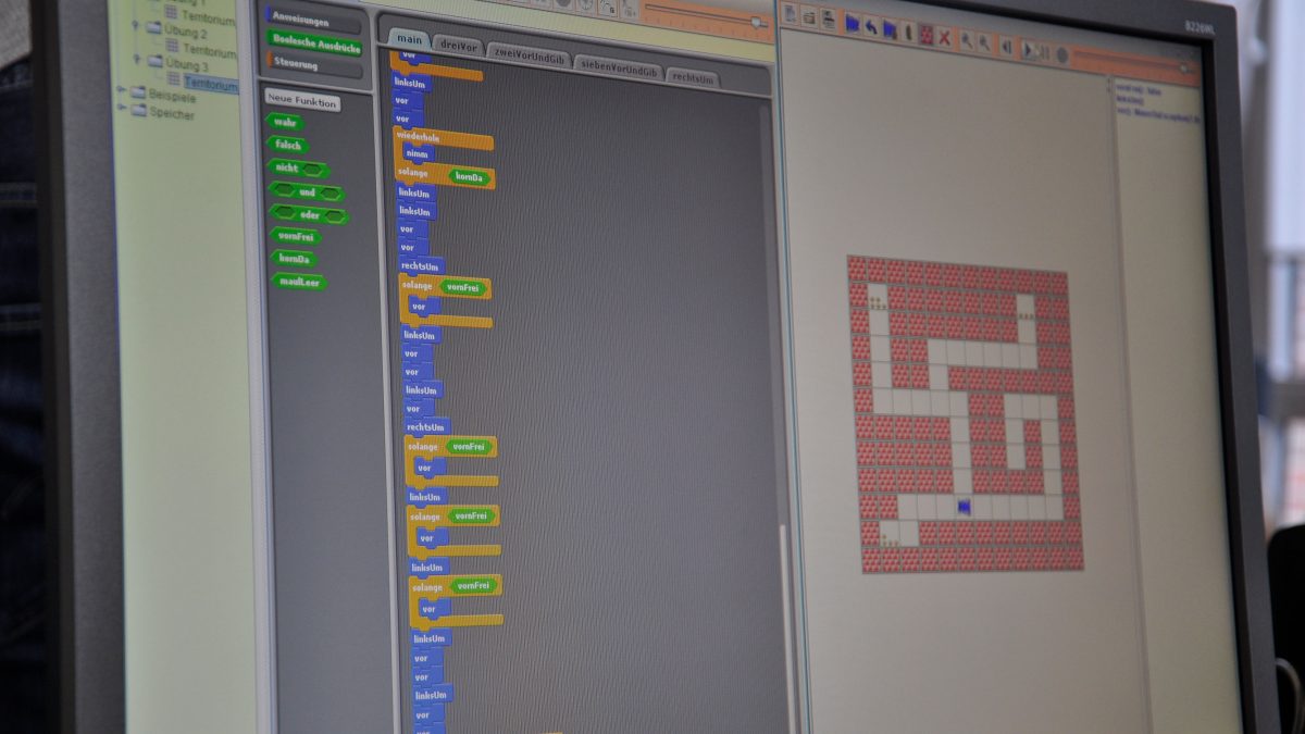 Das Bild zeigt das Hamstermodell, eine Möglichkeit, spielerisch die Programmiersprache JAVA zu lernen.