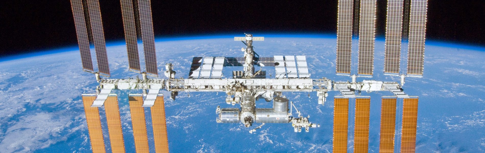 Auf dem Foto ist die Internationale Raumstation zu sehen.